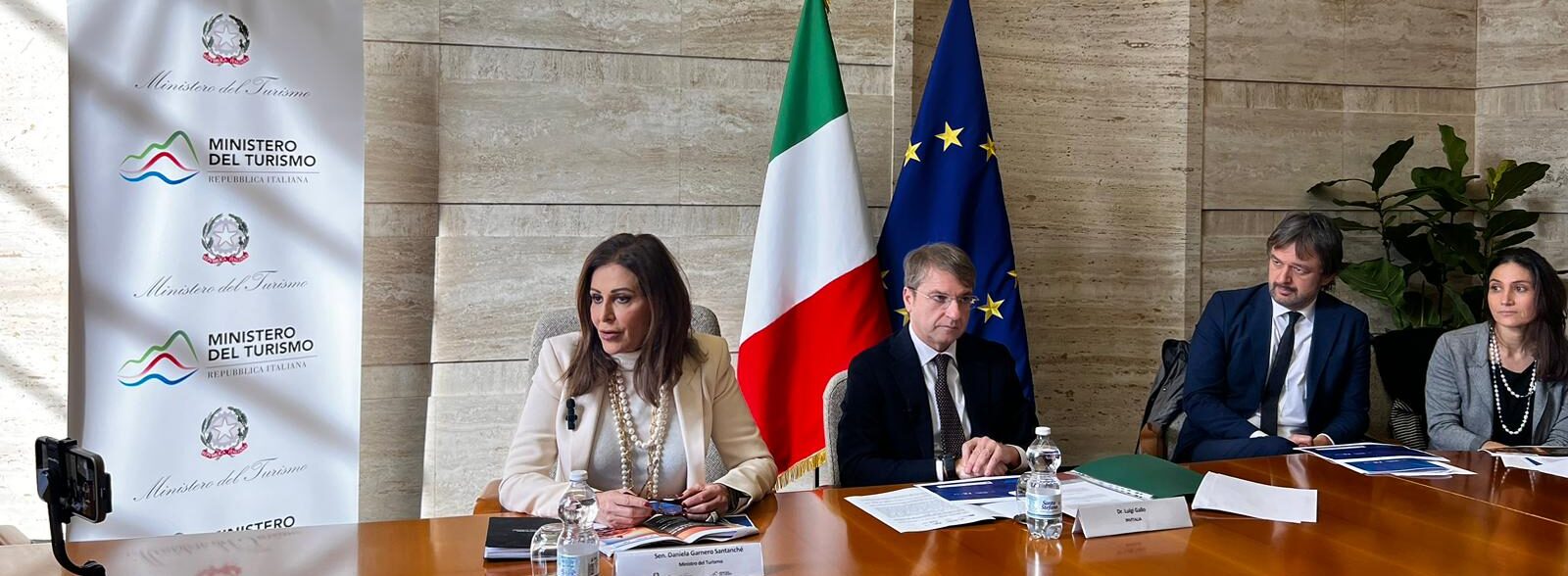 Santanchè: 1 miliardo e 380 milioni per le strutture ricettive con il nuovo incentivo FRI-Tur 