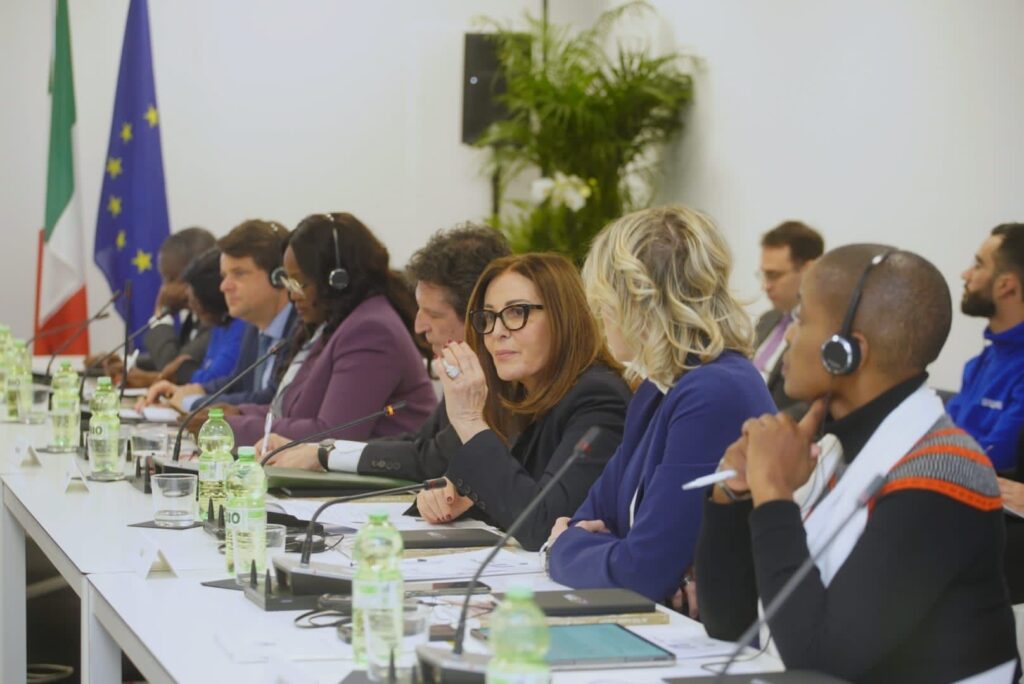 Alla Bit il Ministro Santanchè promuove tavola rotonda con Ministri e i rappresentanti di Stati del continente africano, Paesi insulari dei Caraibi e dell’Oceano indiano