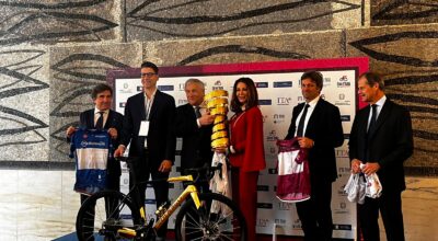 Tg2 ore 13 – Il Ministro Santanchè alla presentazione nuova edizione del Giro d’Italia presso la Farnesina