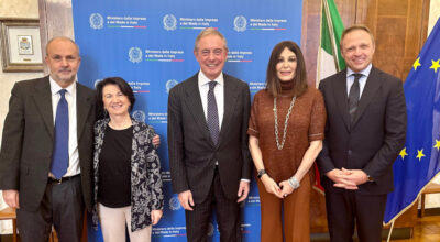 Presentata a Palazzo Piacentini “Aggiungi un posto a tavola che c’è un bambino in più”, l’iniziativa per la valorizzazione della ristorazione italiana