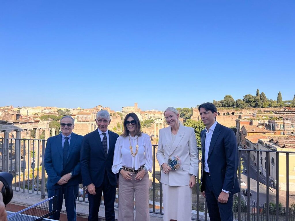 Rassegna video Mondiali Tennistavolo Roma 2024  – Sfida ministri Santanchè ed Abodi