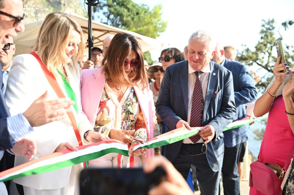 Via dell’Amore, Santanchè: “Restituiamo meraviglia italiana grazie a lavoro di squadra tra istituzioni”