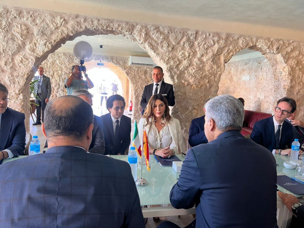 Il ministro Santanchè all’inaugurazione del campus “Enrico Mattei” a Hurghada | TG1