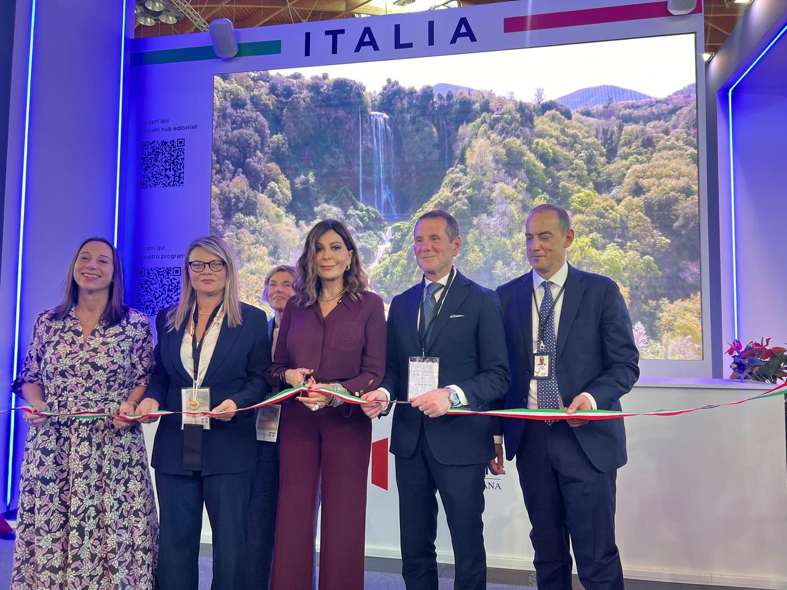Il ministro Daniela Santanchè ha inaugurato la fiera TTG di Rimini