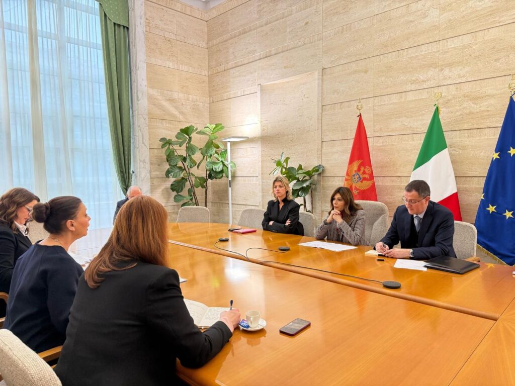 Turismo, Santanchè incontra omologo montenegrino: “Rafforziamo la cooperazione Italia – Balcani sul comparto”