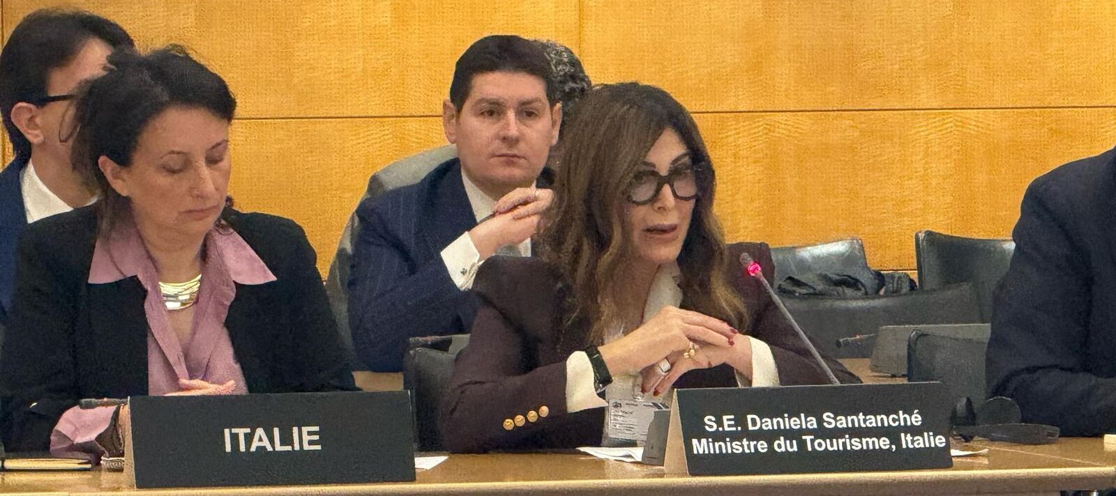 Turismo e IA, Santanchè all’OCSE: “Lavoriamo per incubatore permanente a guida italiana”