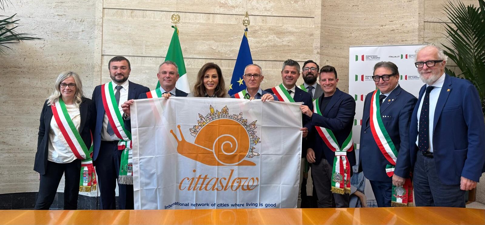 Turismo, Santanchè incontra sindaci di Cittaslow: “Piccoli Comuni sono spina dorsale Italia”