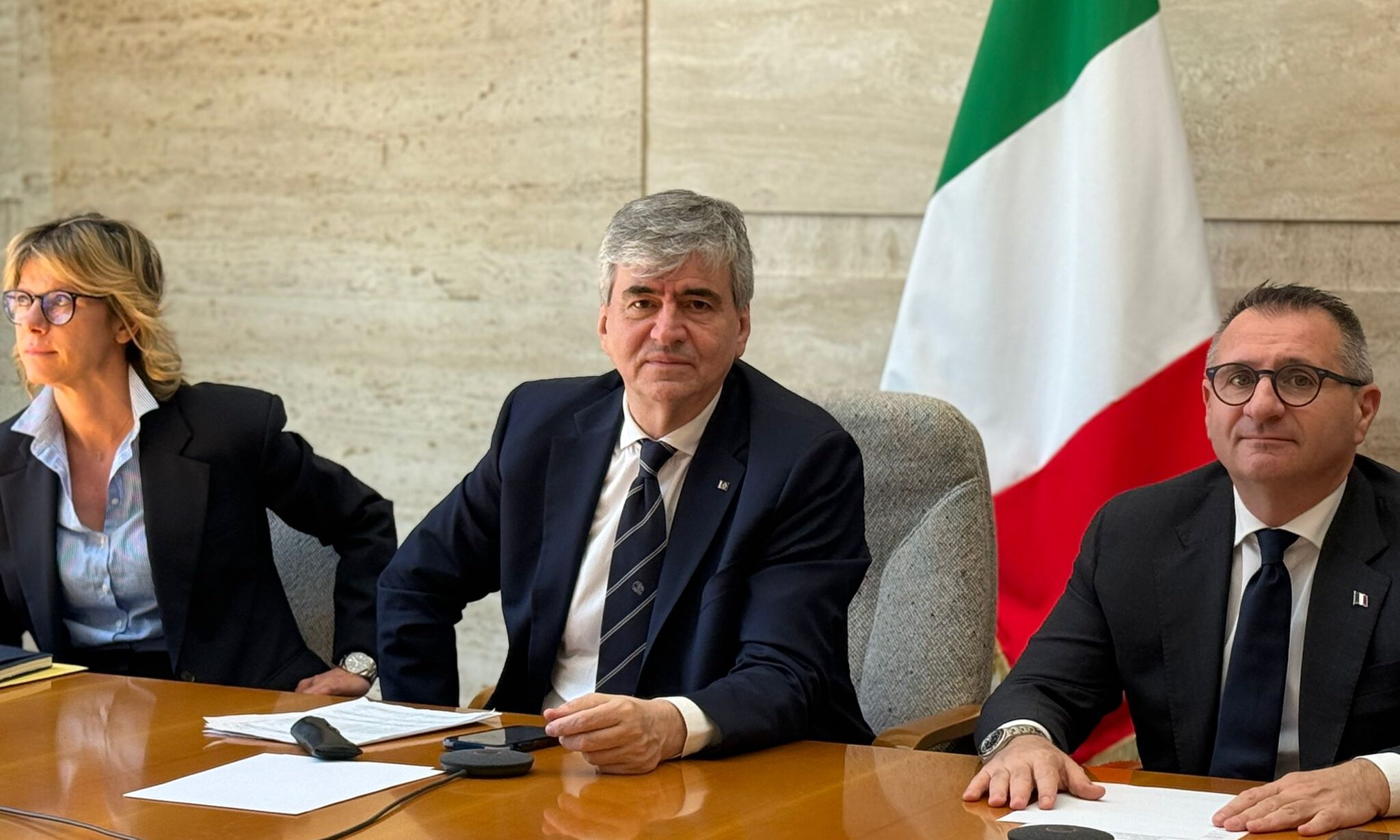 Il Ministro del Turismo Gianmarco Mazzi si è oggi presentato agli assessori regionali al turismo di tutte le regioni italiane