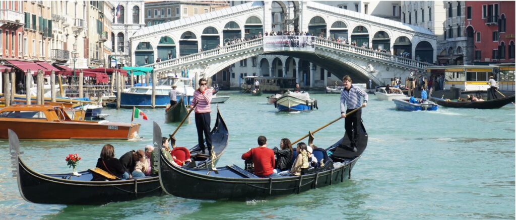 “Che spettacolo l’Italia”: il Ministro Mazzi lancia da Venezia il progetto per valorizzare il turismo italiano attraverso cinema e fiction